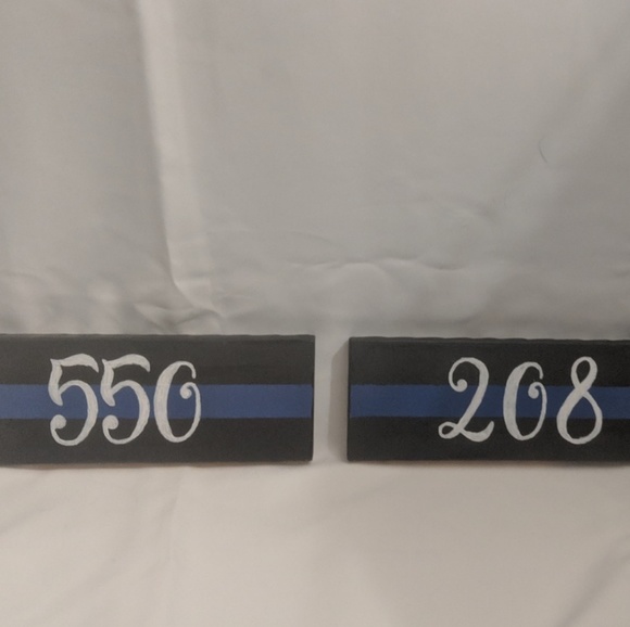 Personalized badge # display for public servants - Picture 1 of 3